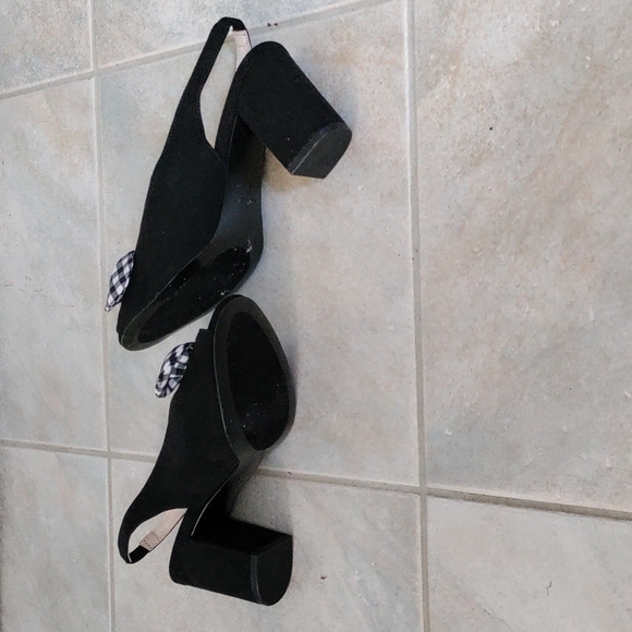 New without tags lovely plaid open toe sandals Nine West - Picture 4 of 7